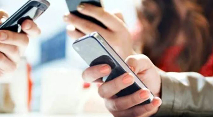 সারা দেশে মোবাইল ইন্টারনেট বন্ধ