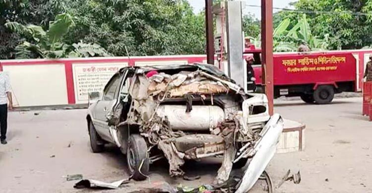 রাজশাহীতে গ্যাস নেওয়ার সময়  সিলিন্ডার বিস্ফোরণে কার মালিকের মৃত্যু