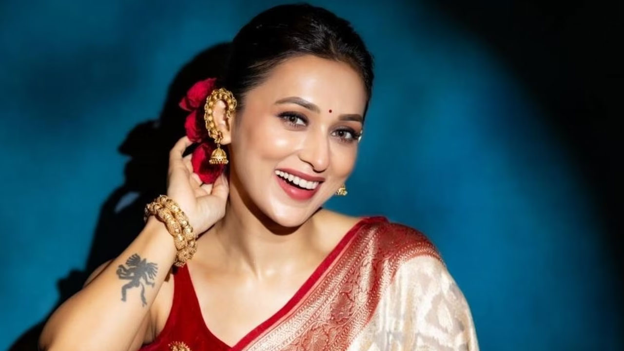 ধর্ষণের হুমকি, আইনের আশ্রয় নিলেন মিমি
