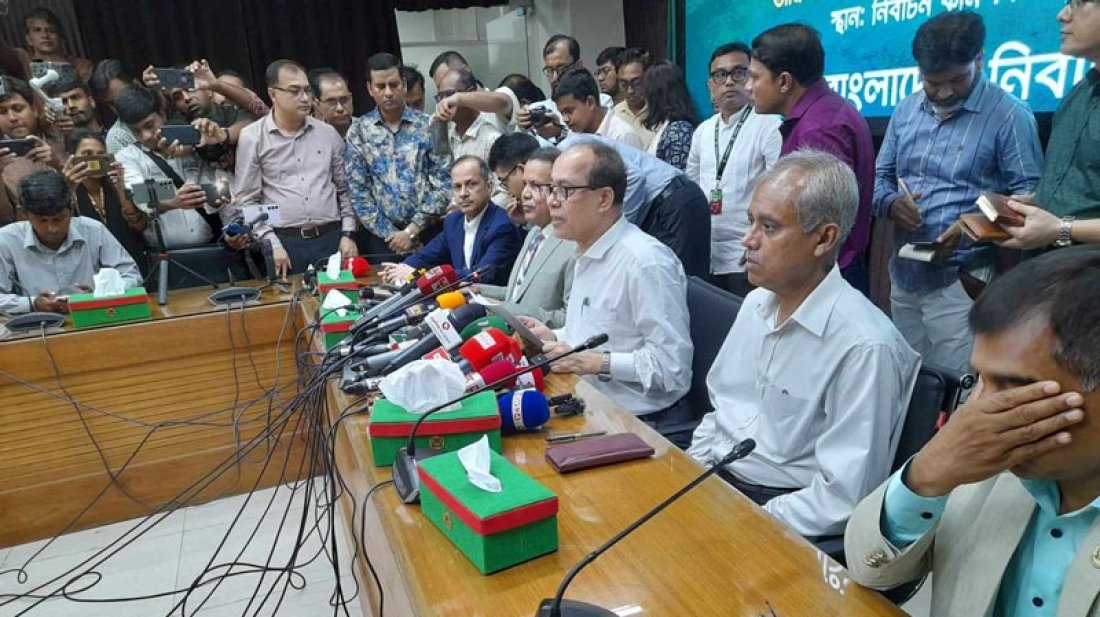 কোনও নির্বাচনই বিতর্কের ঊর্ধ্বে ছিল না, বিদায়ী ব্রিফিংয়ে সিইসি