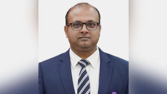 ব্যাপক অনিয়ম-দুর্নীতির অভিযোগে  পবার ইউএনও বদলি