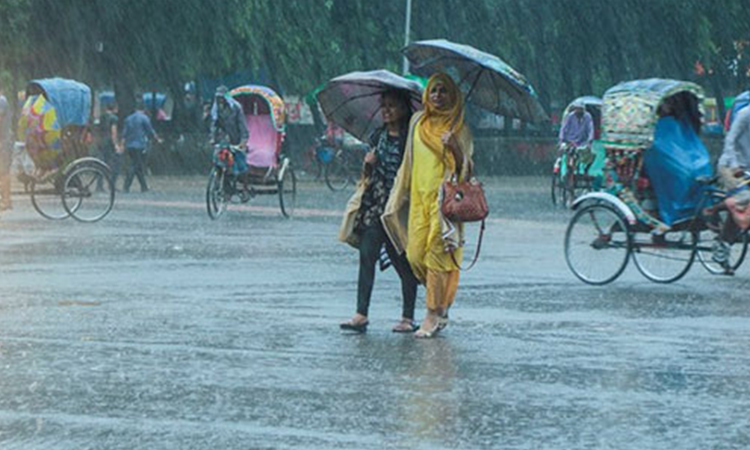 গভীর নিম্নচাপের প্রভাবে অতিভারী বৃষ্টির আভাস