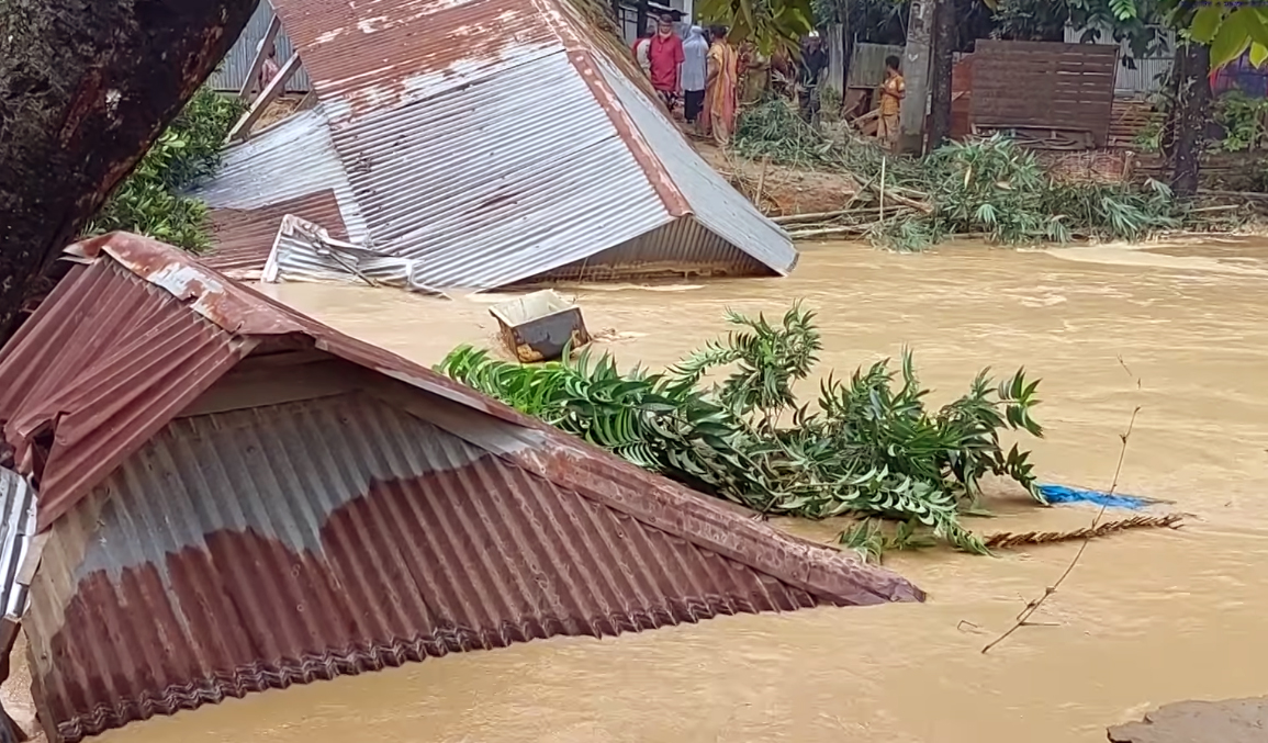 শেরপুরে বন্যায় মৃত্যু বেড়ে ৭, নতুন ১০ ইউনিয়ন প্লাবিত