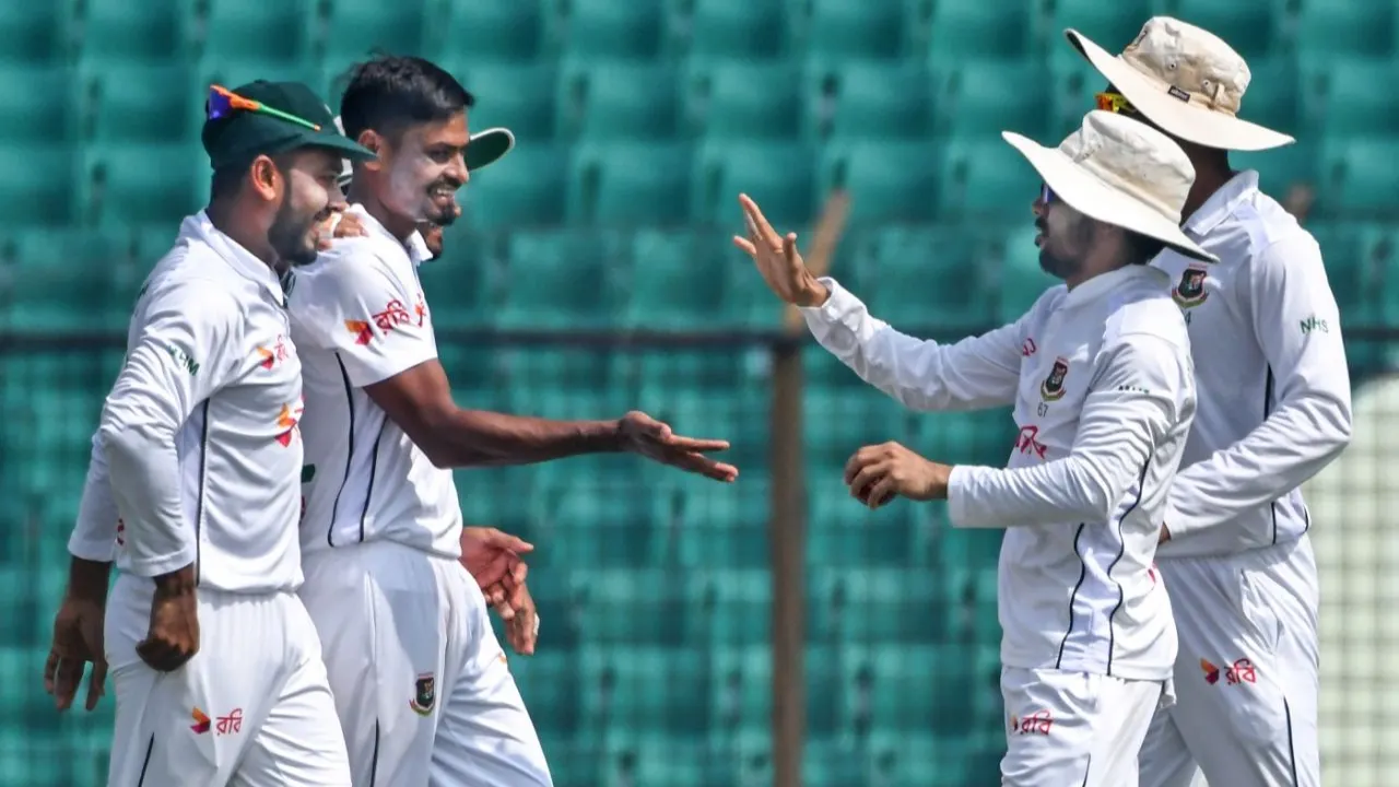 তাইজুলের ৫ উইকেটের পরও চট্টগ্রামে প্রোটিয়া দাপট