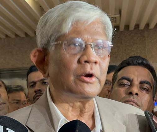 বাজারে এত বিশৃঙ্খলা ট্যাক্স কমিয়েও দাম কমছে না: অর্থ উপদেষ্টা