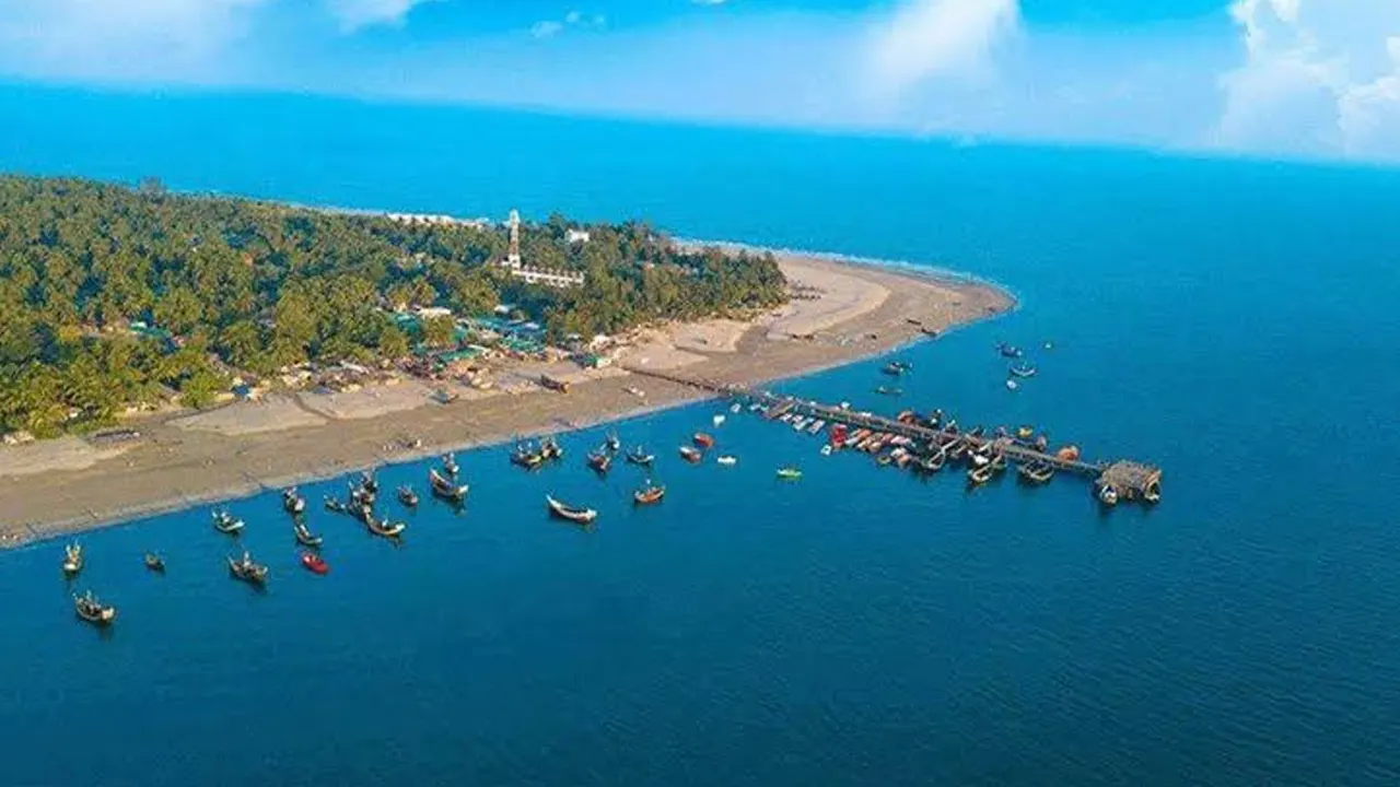 সেন্টমার্টিন যেতে নতুন নিয়ম