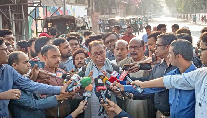 ‘ধৈর্যের বাঁধ ভেঙে গেলে সংস্কারের ট্যাবলেট কাজে আসবে না’