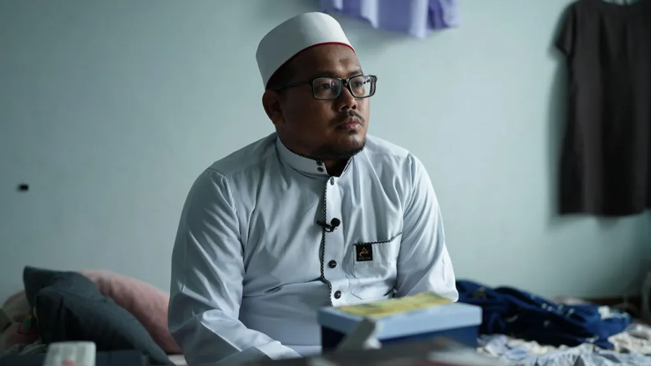 ভূমিকম্পে ১৭০ প্রিয়জন হারালেন এক ইমাম