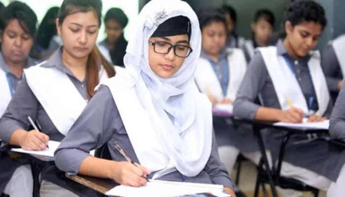 শুরু হলো এসএসসি ও সমমানের পরীক্ষা