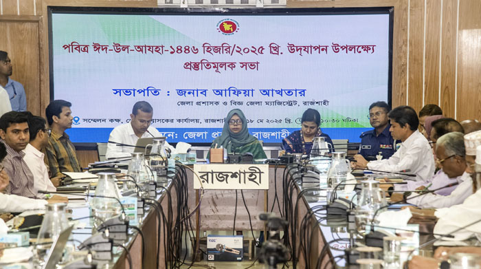 কোরবানীর পশুর চামড়া একদিনেই ঢাকায় না পাঠানোর পরামর্শ