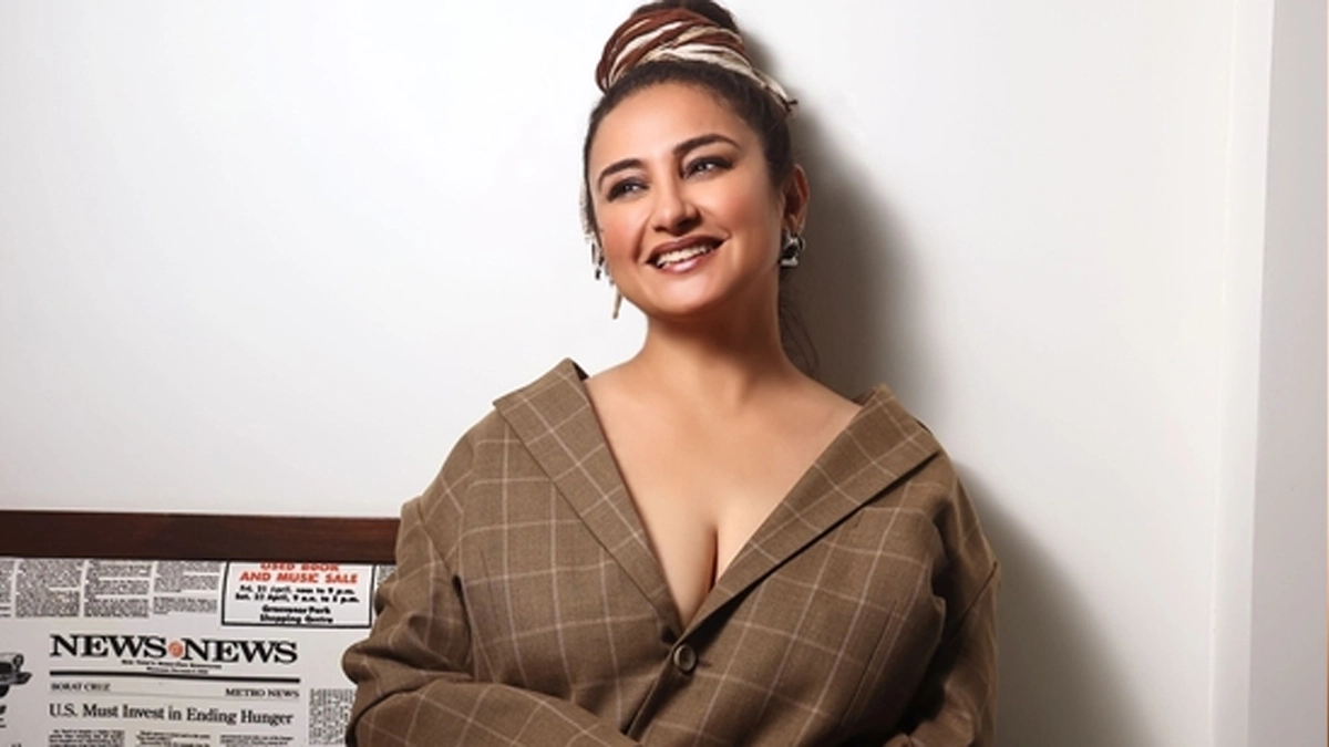 বিয়ে নয়, ভাল সঙ্গী চান দিব্যা দত্ত