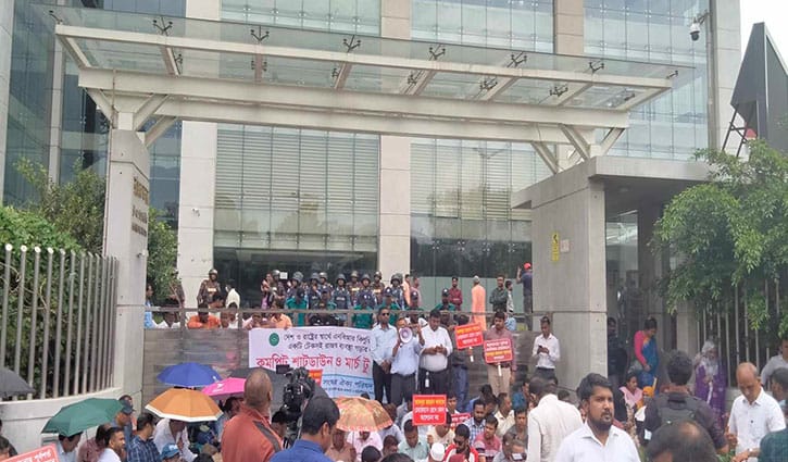 আন্দোলনে স্থবির এনবিআর