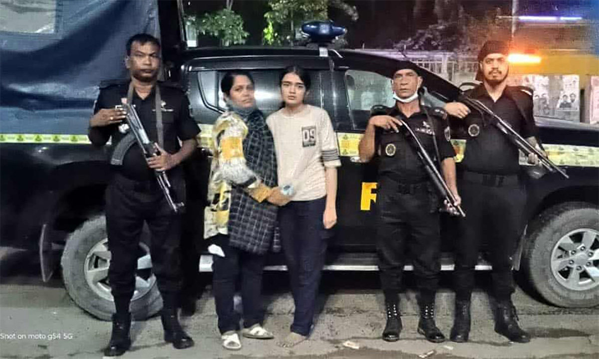 পরীক্ষাকেন্দ্রের পরিবর্তে যেভাবে সাভার গেলেন মাহিরা