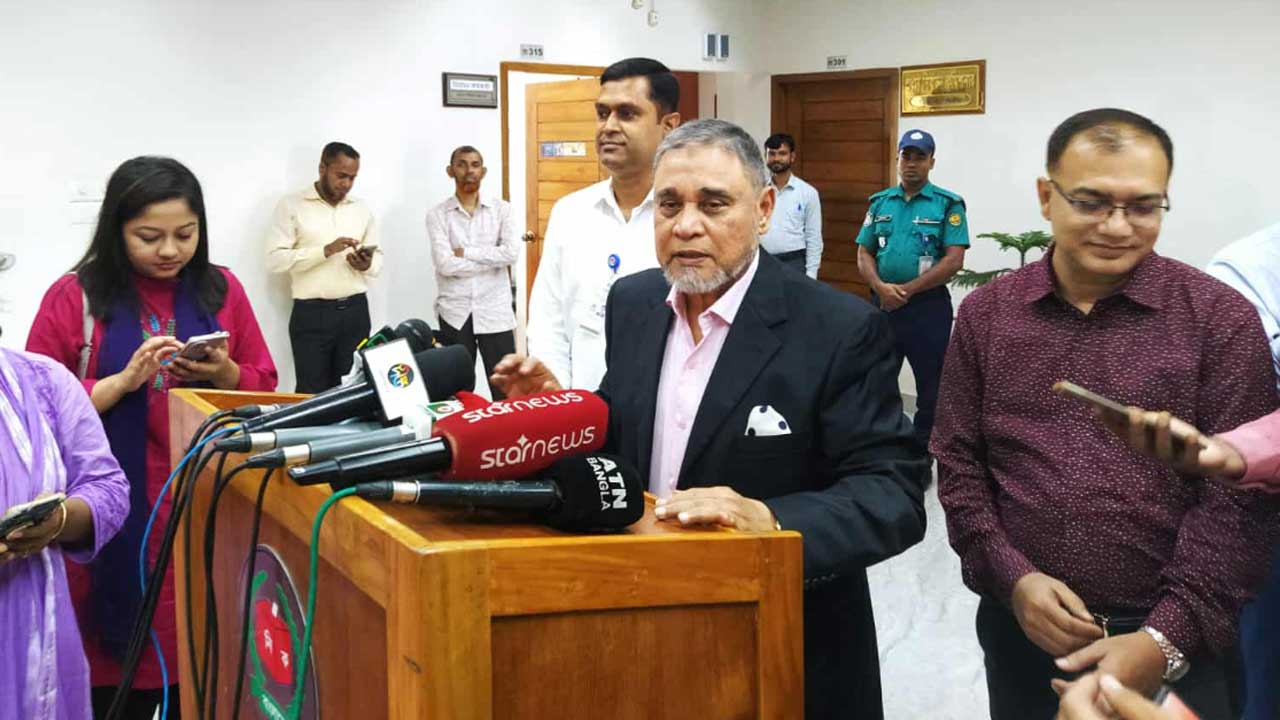 বিগত তিন নির্বাচনকে ‘বৈধ’ বলা পর্যবেক্ষকদের সুযোগ দেওয়া হবে না : সিইসি