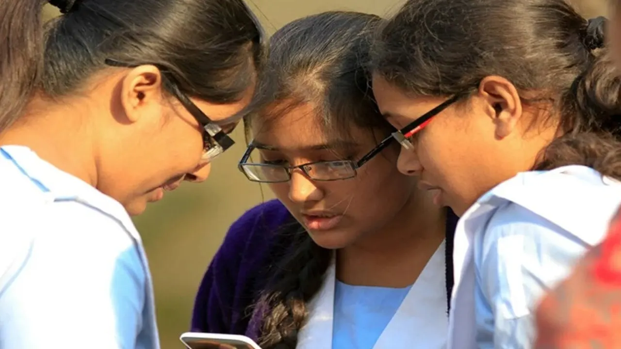 একাদশে ভর্তির দ্বিতীয় ধাপের ফল প্রকাশ