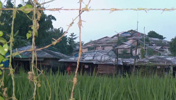রোহিঙ্গা ক্যাম্প থেকে ৭০০ সিসি ক্যামেরা গায়েব