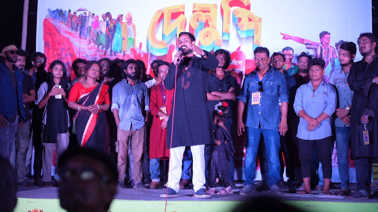 ‘দেলুপি’ সিনেমার জমজমাট প্রিমিয়ার, স্থানীয়দের উচ্ছ্বাস