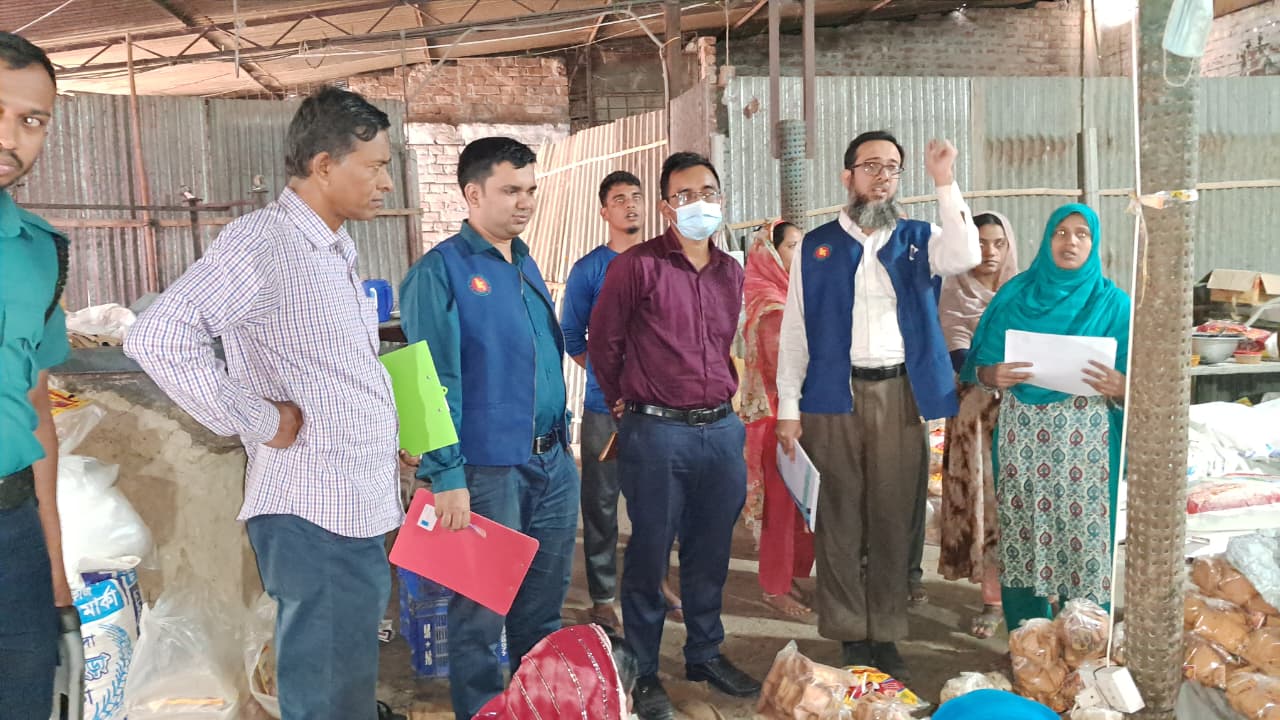 রাজশাহীতে বিএসটিআই’র অভিযানে নিউ খান ফুড প্রোডাক্টসের জরিমানা