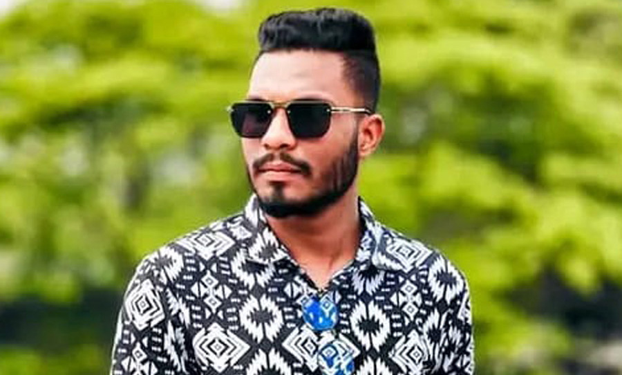 রাজশাহীতে ট্রাকের চাপায় কলেজছাত্রের মৃত্যু, ট্রাকে আগুন