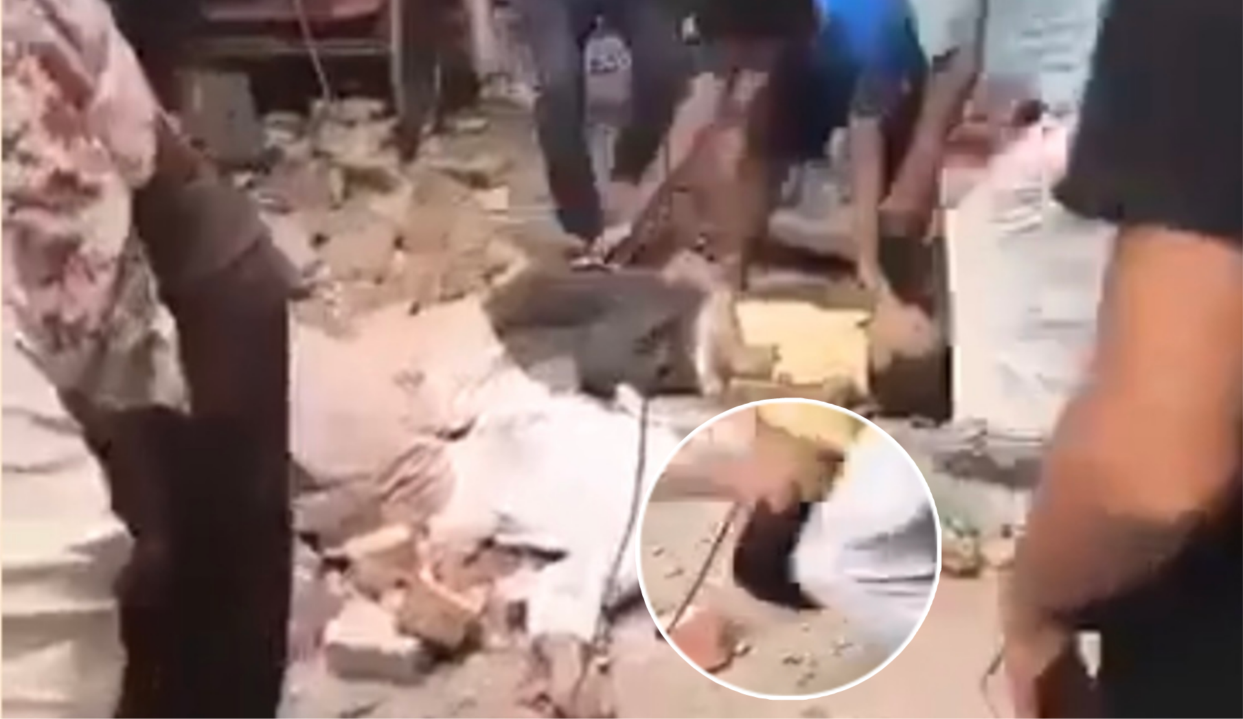 ভূমিকম্পে পুরান ঢাকায় রেলিং ধসে নিহত ৩