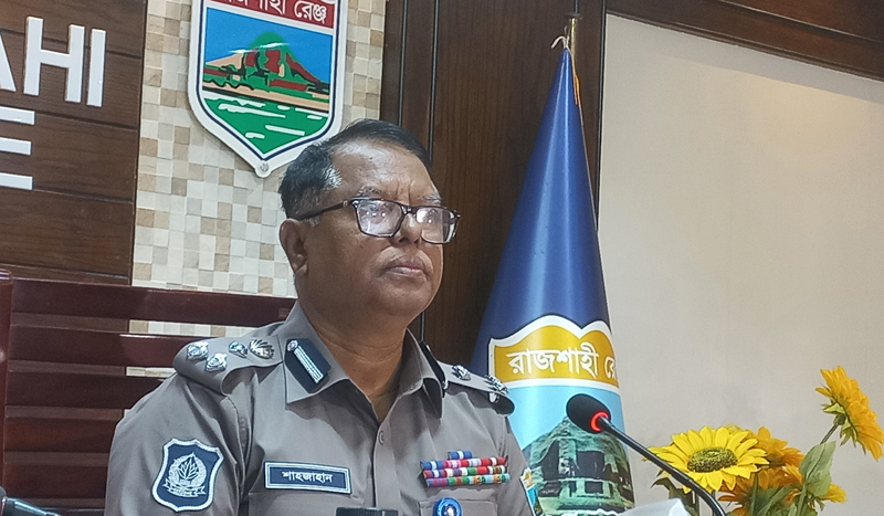 অপারেশন ‘ফাস্ট লাইটে’ রাজশাহীর দুই জেলায় ৭২ জন গ্রেফতার
