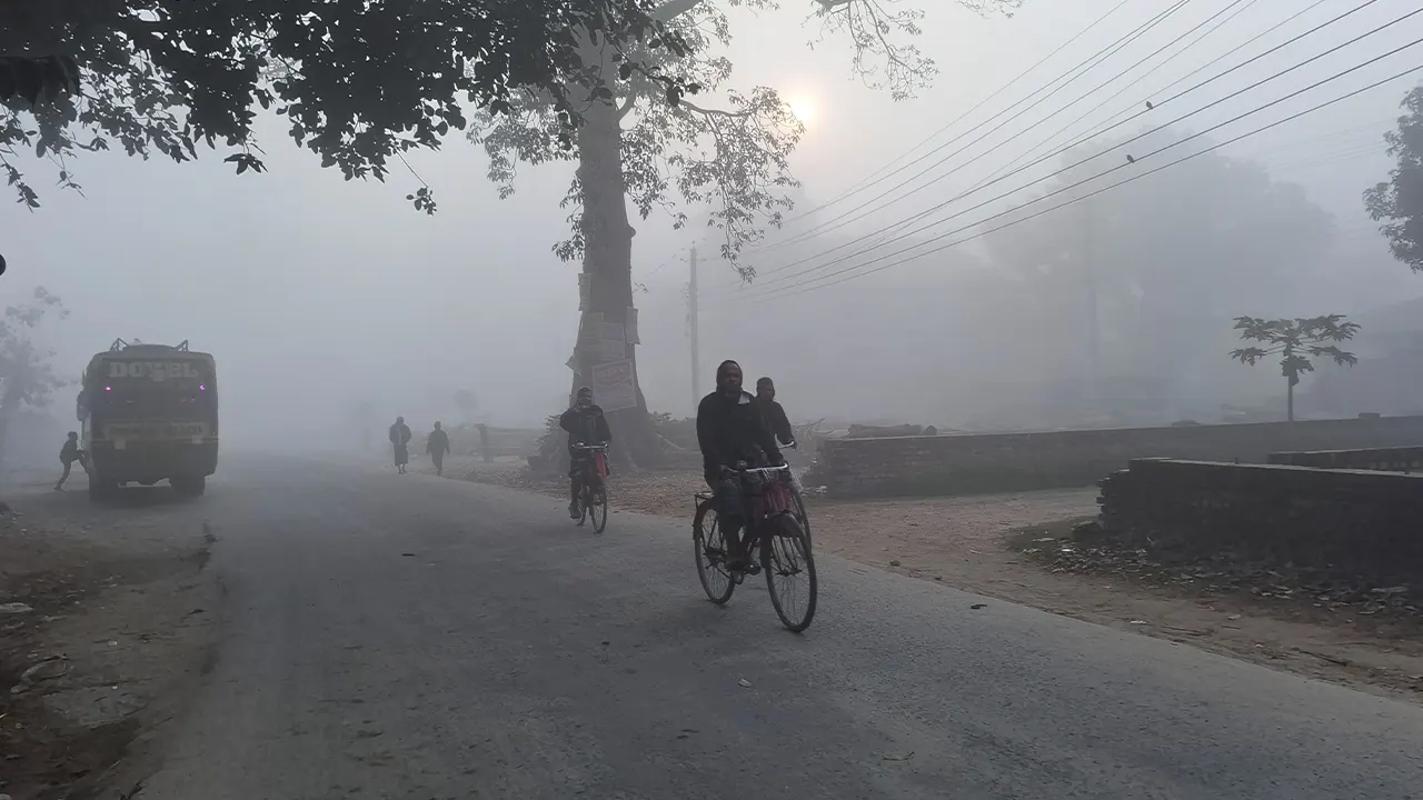 দেশে শৈত্যপ্রবাহ শুরু, তাপমাত্রা ৯ ডিগ্রিতে