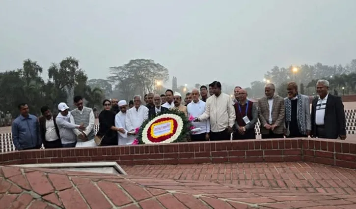 তারেক রহমানের পক্ষে জাতীয় স্মৃতিসৌধে শ্রদ্ধা নিবেদন