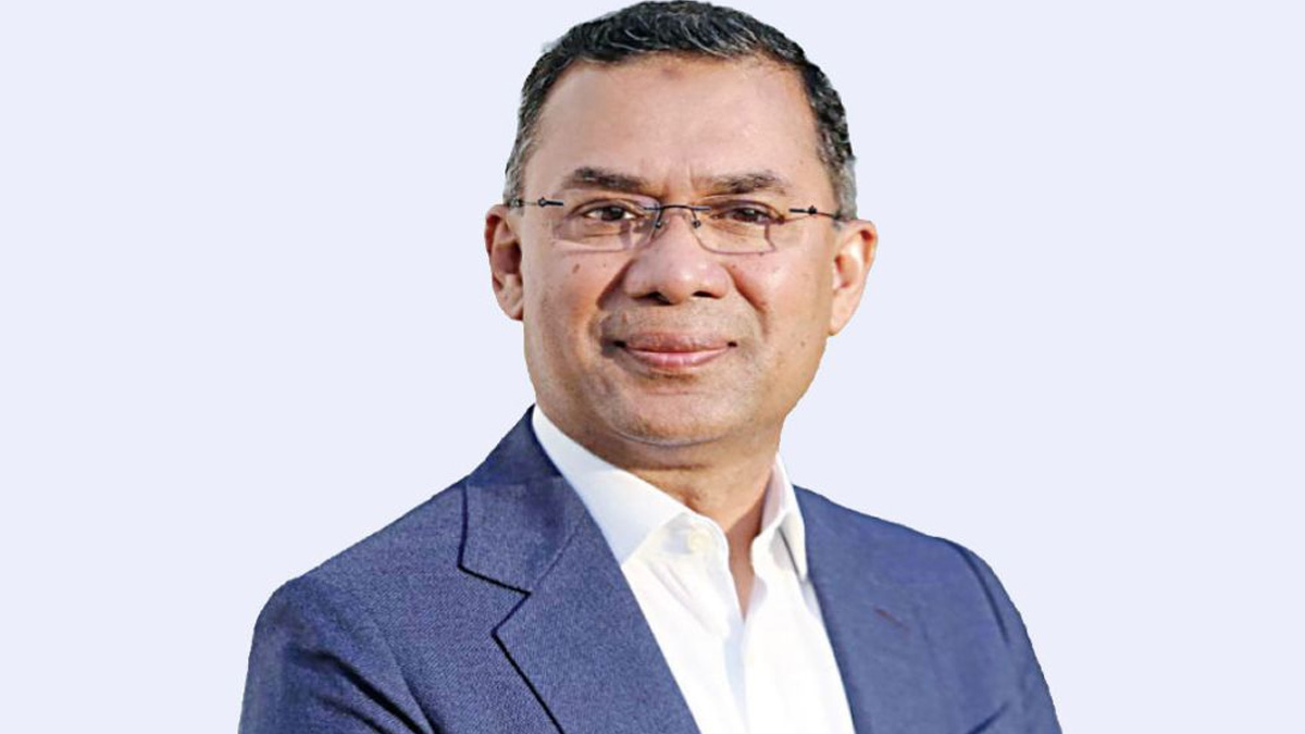 হেঁটেই গুলশান কার্যালয়ে পৌঁছালেন তারেক রহমান