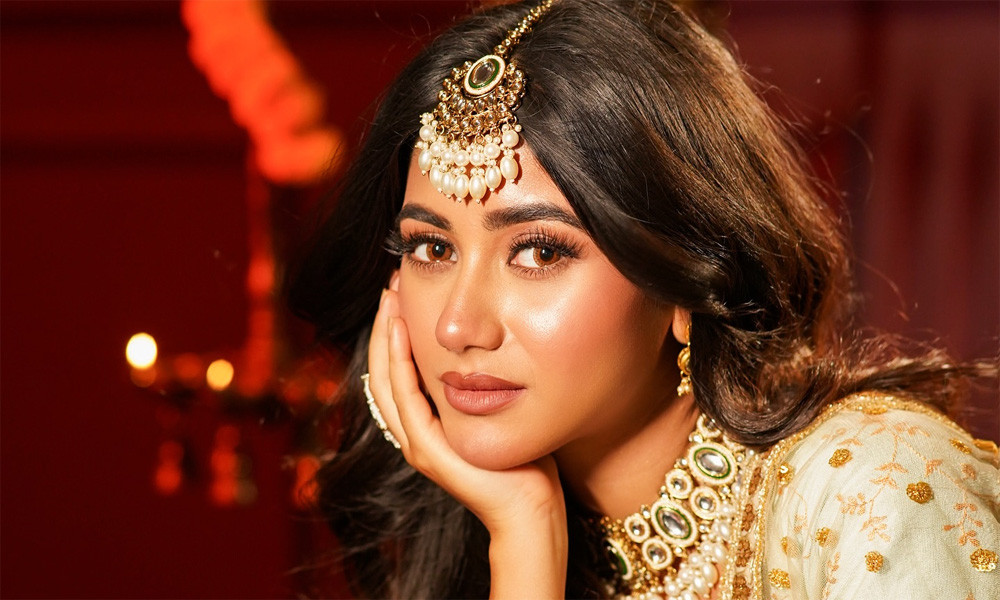 এবার বলিউডে প্রান্তিকা