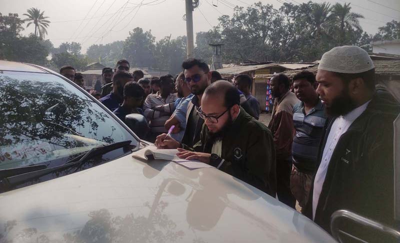 আচরণবিধি ভঙ্গে চারঘাটে একজনকে ৫ হাজার  টাকা জরিমানা