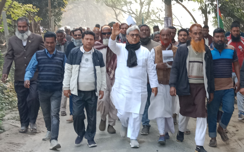 জামায়াতে ইসলামী রাজনীতির  নামে ধর্ম নিয়ে ব্যবসা  করছে : মিলন