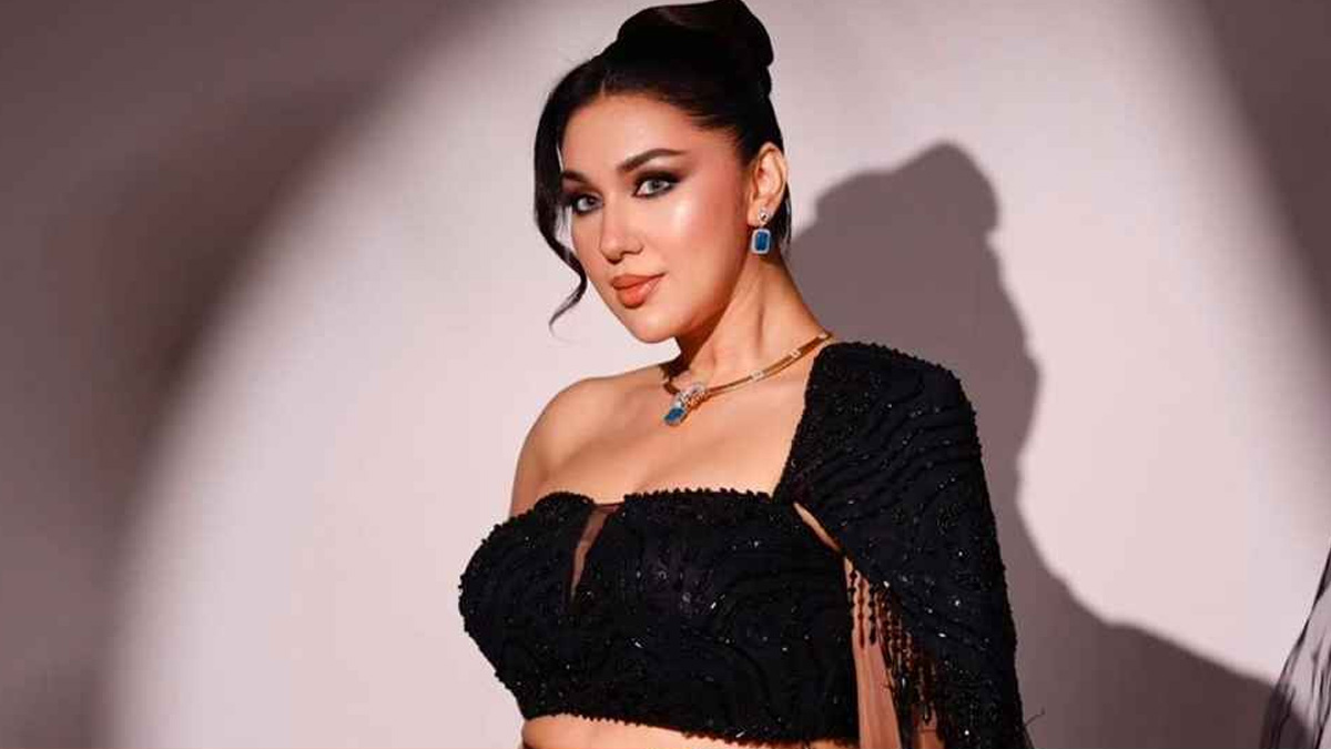 ভ্যালেন্টাইন উদ্‌যাপন করবেন অপু বিশ্বাস