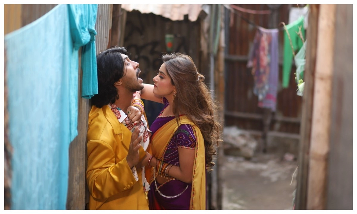 ভয়ংকর গোলাপী তানজিন তিশা!