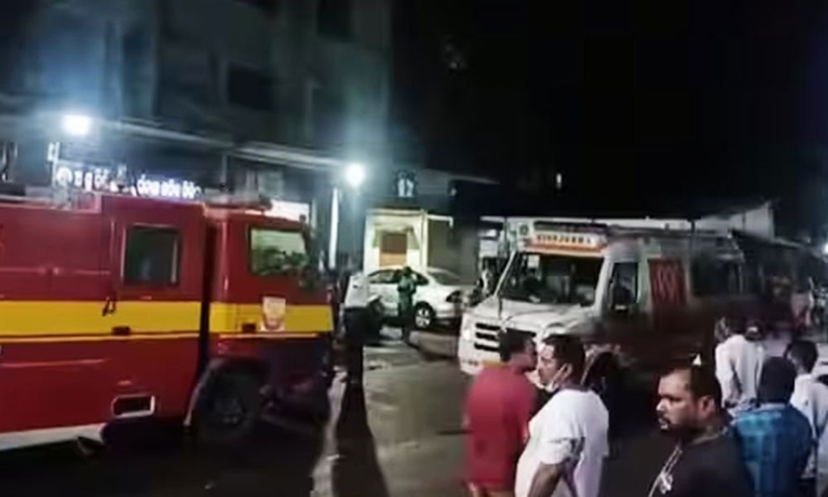 হাসপাতালের আইসিইউতে আগুন লেগে ১০ রোগীর মৃত্যু