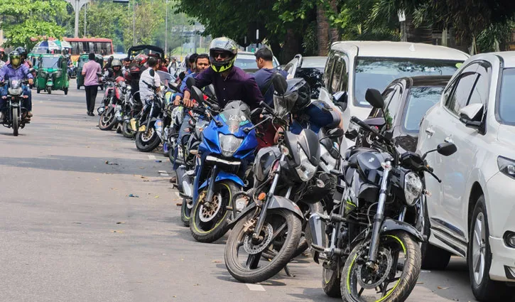 জ্বালানি সংকটে বিশ্ব, নীতিতে পরিবর্তন