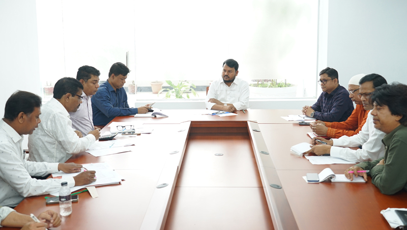 নাগরিক সেবা নিশ্চিতে রাজস্ব আদায় বৃদ্ধির তাগিদ রাসিক প্রশাসকের