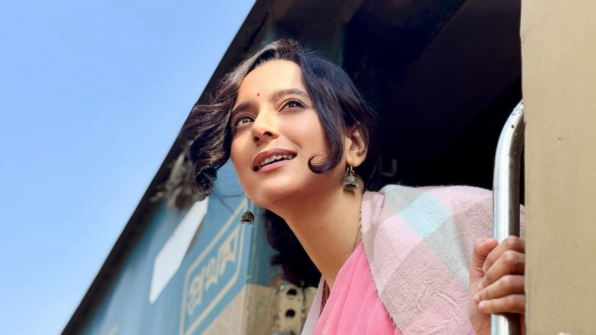 সাবিলা নূরের অভিনয় দেখে যা বললেন শাশুড়ি