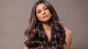 ‘শুধু পুরুষ না, নারীদের স্পর্শও অসহ্যকর’