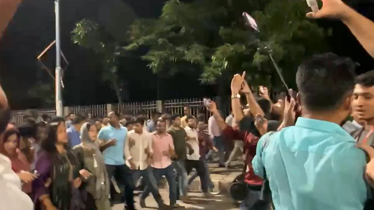 ডাকসুর জুবায়ের-মুসাদ্দিকের ওপর হামলা, শিবির-ছাত্রদল উত্তেজনা