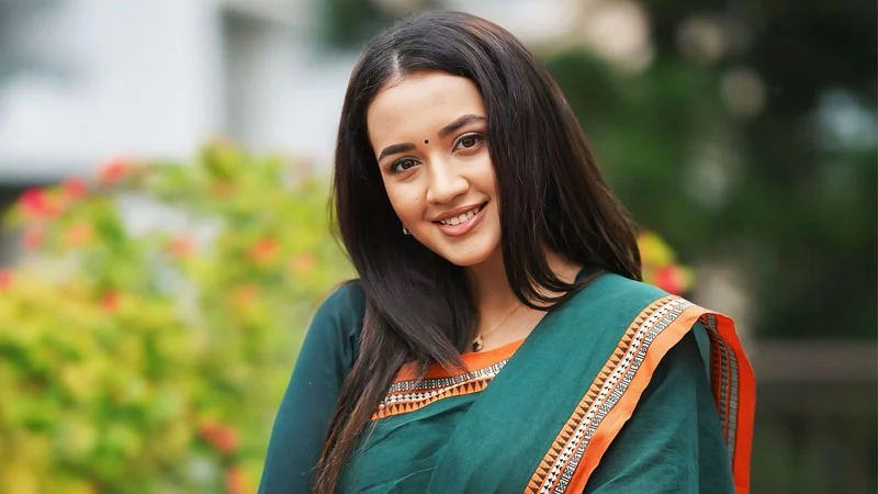 সবার সবকিছু করার দরকার নেই বললেন আইশা খান