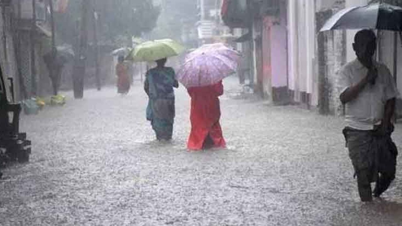 রাজশাহীসহ যেসব অঞ্চলে  অতি ভারী বর্ষণের পূর্বাভাস