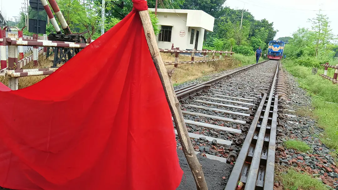 রাবি শিক্ষার্থীদের অবরোধে রেলের ক্ষতি ৩৫ লাখ টাকা