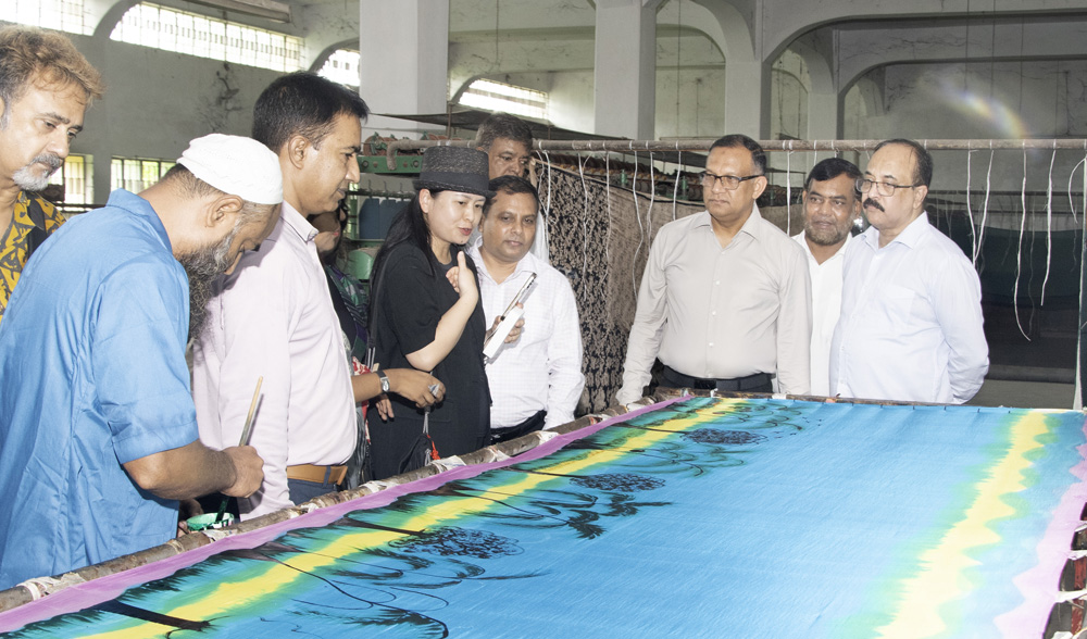 ‘বাংলাদেশ-চীনের সহযোগিতায় ঐতিহ্যে ফিরবে রাজশাহী সিল্ক’