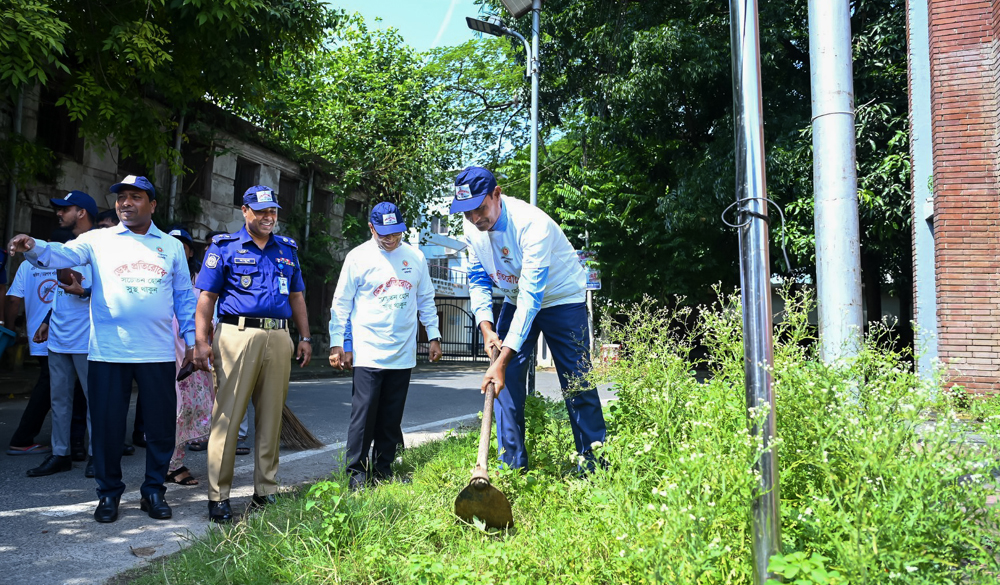 ‘ডেঙ্গু প্রতিরোধে পরিচ্ছন্নতার বিষয়টি সামাজিক আন্দোলনে  রূপ দিতে হবে’