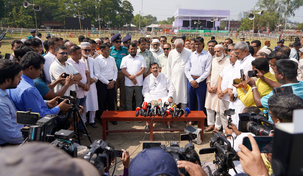 প্রধানমন্ত্রীকে বরণে প্রস্তুত রাজশাহীর ঐতিহাসিক মাদ্রাসা মাঠ
