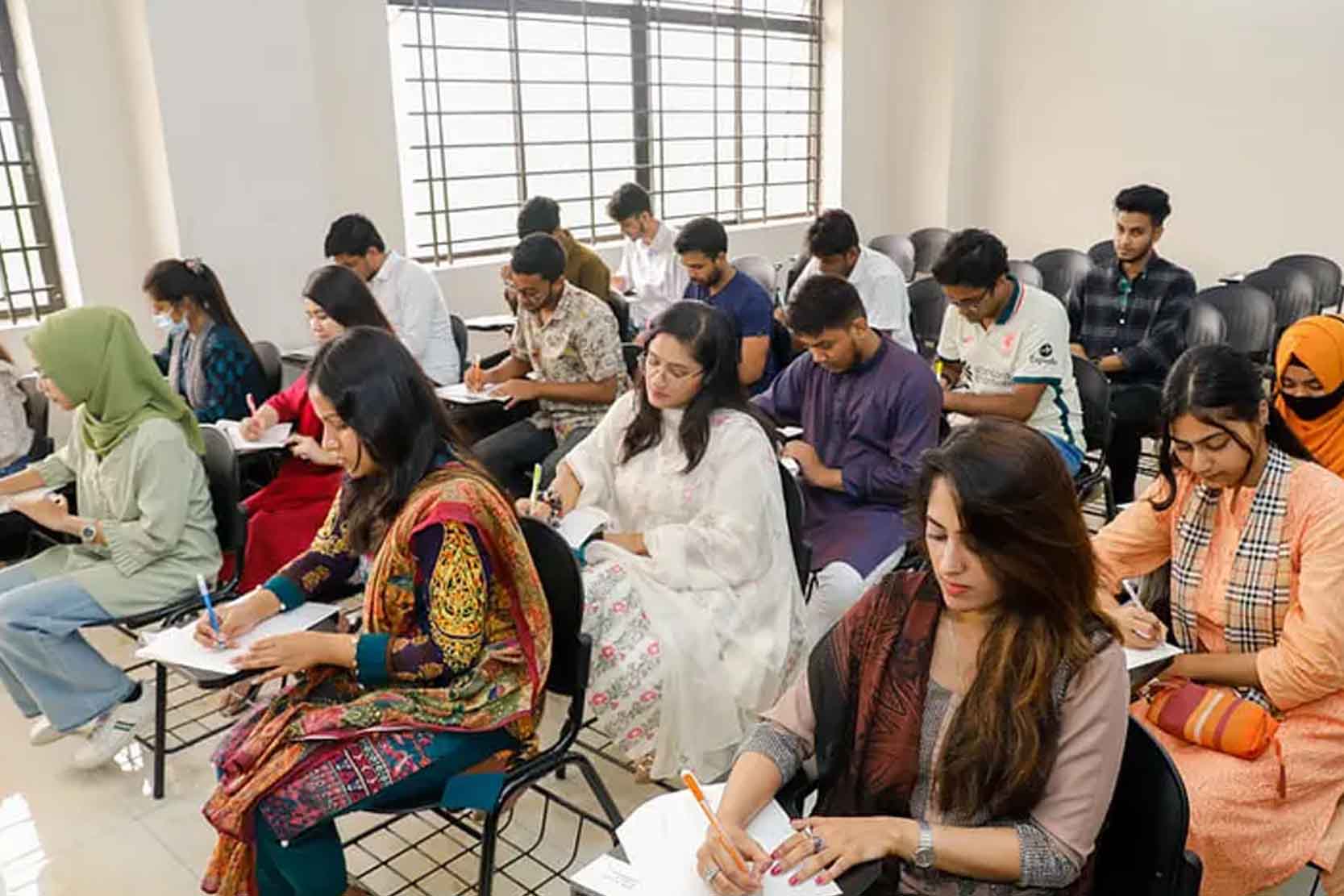সহকারী শিক্ষক নিয়োগ পরীক্ষা ২ ফেব্রুয়ারি, যা মেনে চলবেন