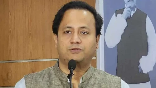 শিক্ষার্থীদের অভয় দিলেন শিক্ষামন্ত্রী
