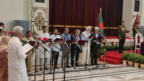 অন্তর্বর্তী সরকারে যুক্ত হচ্ছেন আরও ৫ উপদেষ্টা