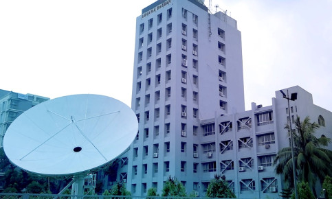 বজ্রবৃষ্টির আভাস, তাপমাত্রা কি কমবে?
