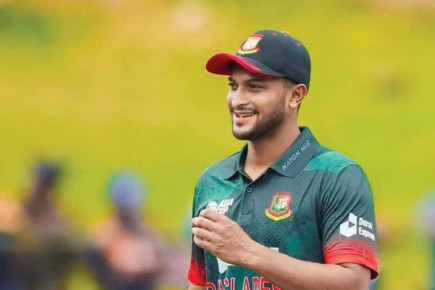 কেন তাকে পেতে মরিয়া ছিল ইংলিশ ক্লাব, বোঝালেন সাকিব